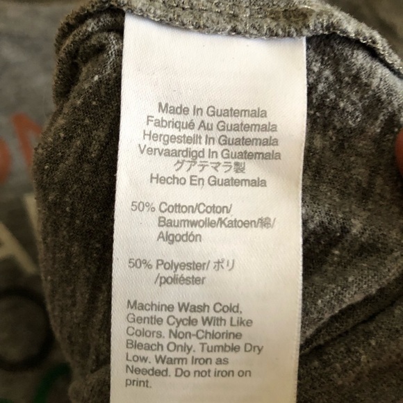 J.Crew Gray Graphic T-Shirt London Paris Tokyo Portland Graphic Women XS - Picture 6 of 6